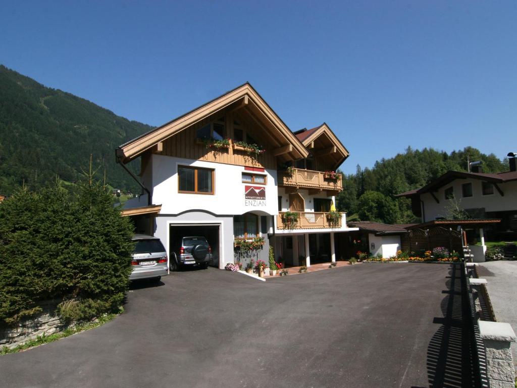 Enzian Apartment Finkenberg